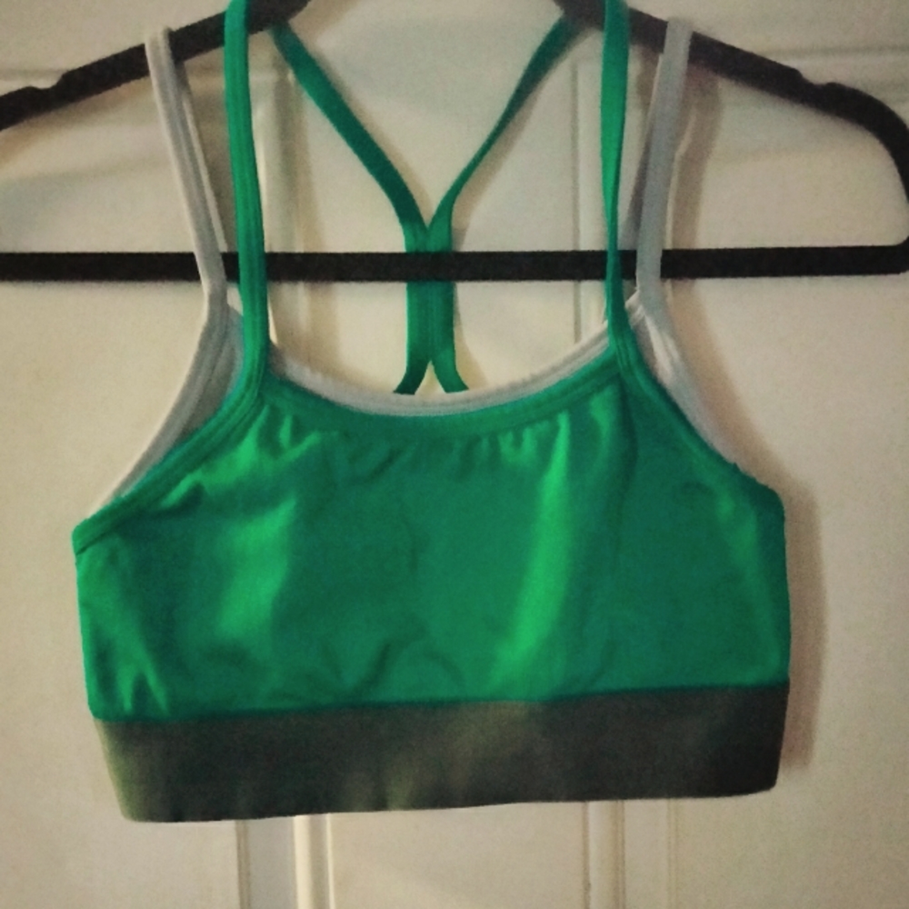 Fabletics sports bra top